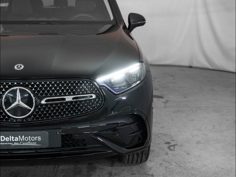 Mercedes-Benz GLC nuova a Macerata (6)