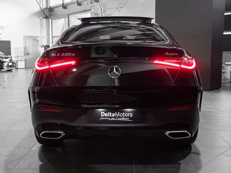 Mercedes-Benz GLC Coupé nuova a Ancona (3)