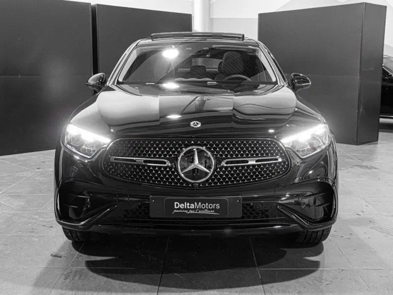 Mercedes-Benz GLC Coupé nuova a Ancona (5)