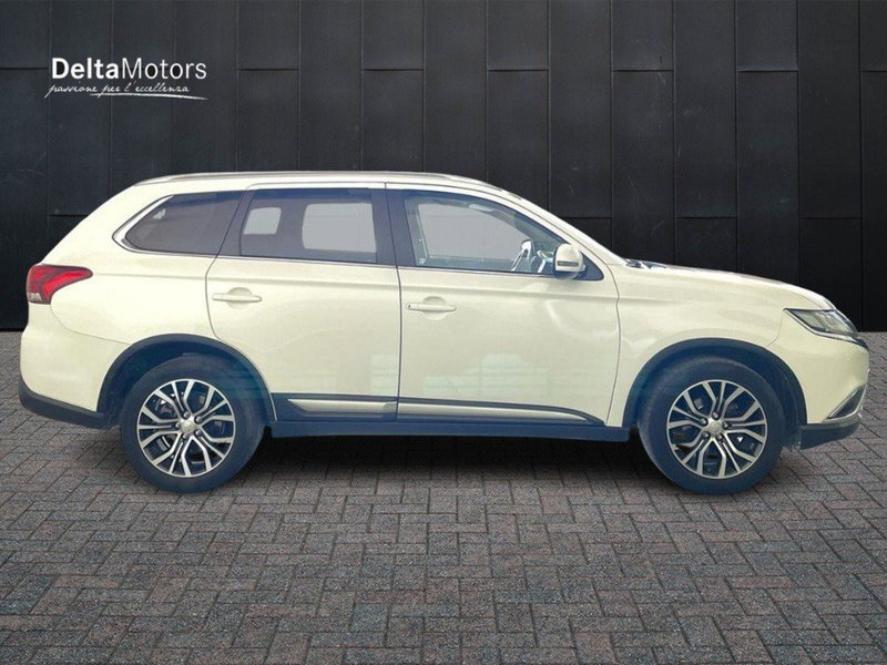 Mitsubishi Outlander usata a Ancona (5)