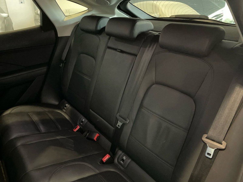 Jaguar E-Pace usata a Ancona (13)