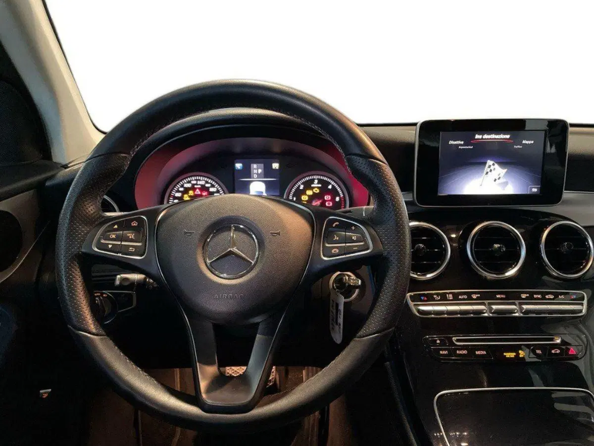 Mercedes-Benz GLC SUV usata a Ancona (11)