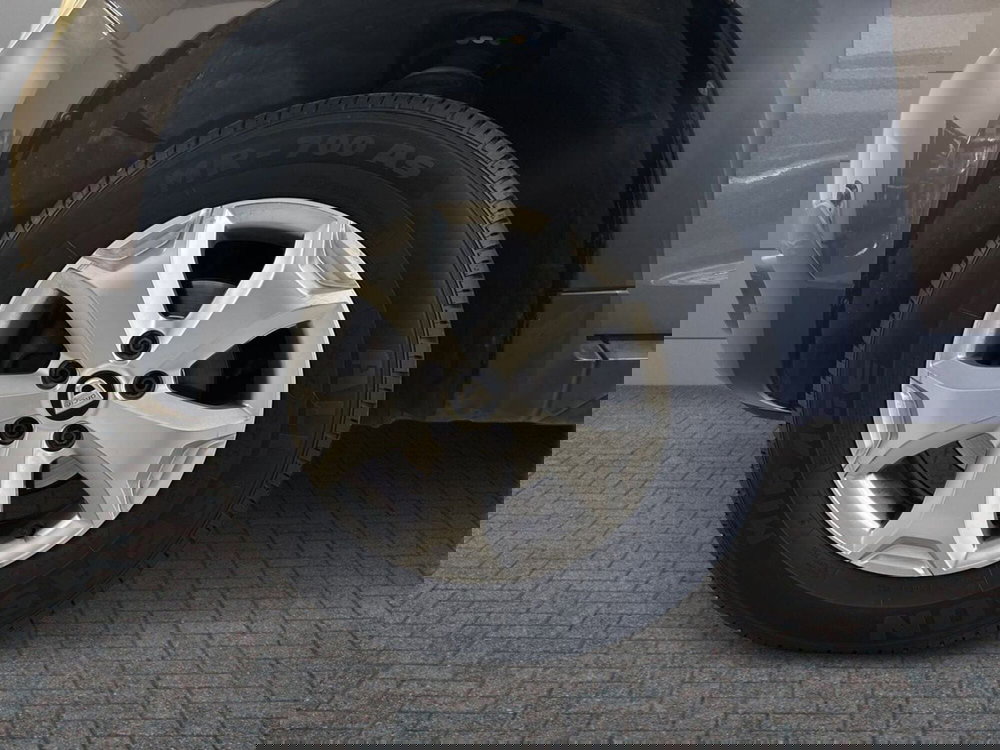 Dacia Duster usata a Torino (11)