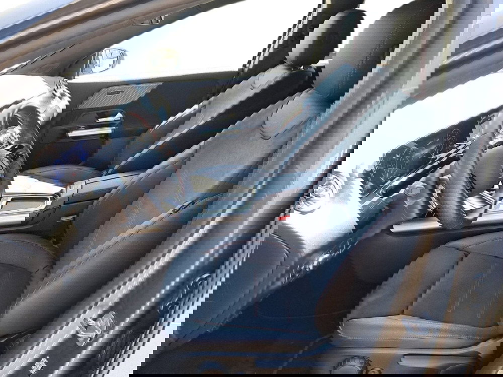 Mercedes-Benz EQA usata a Salerno (11)