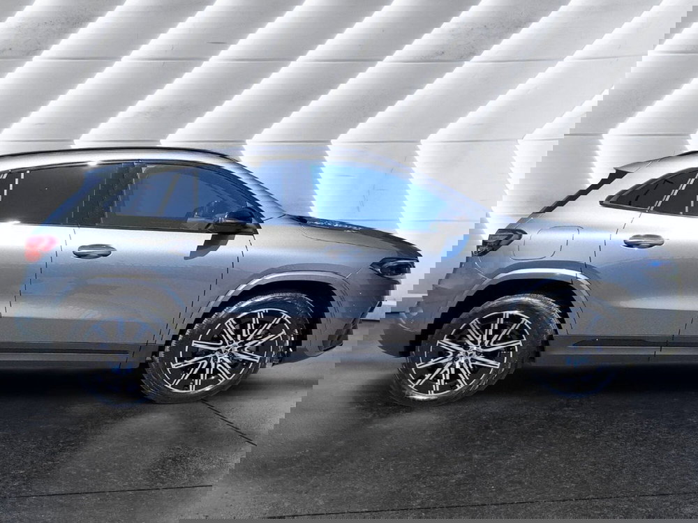 Mercedes-Benz EQA usata a Salerno (4)