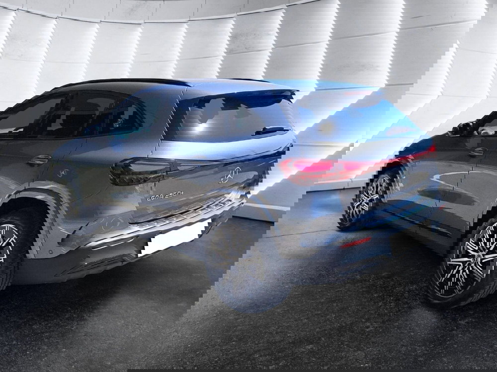 Mercedes-Benz EQA usata a Salerno (6)