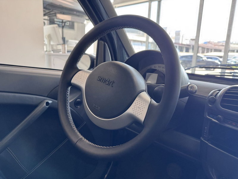 smart Fortwo nuova a Messina (12)