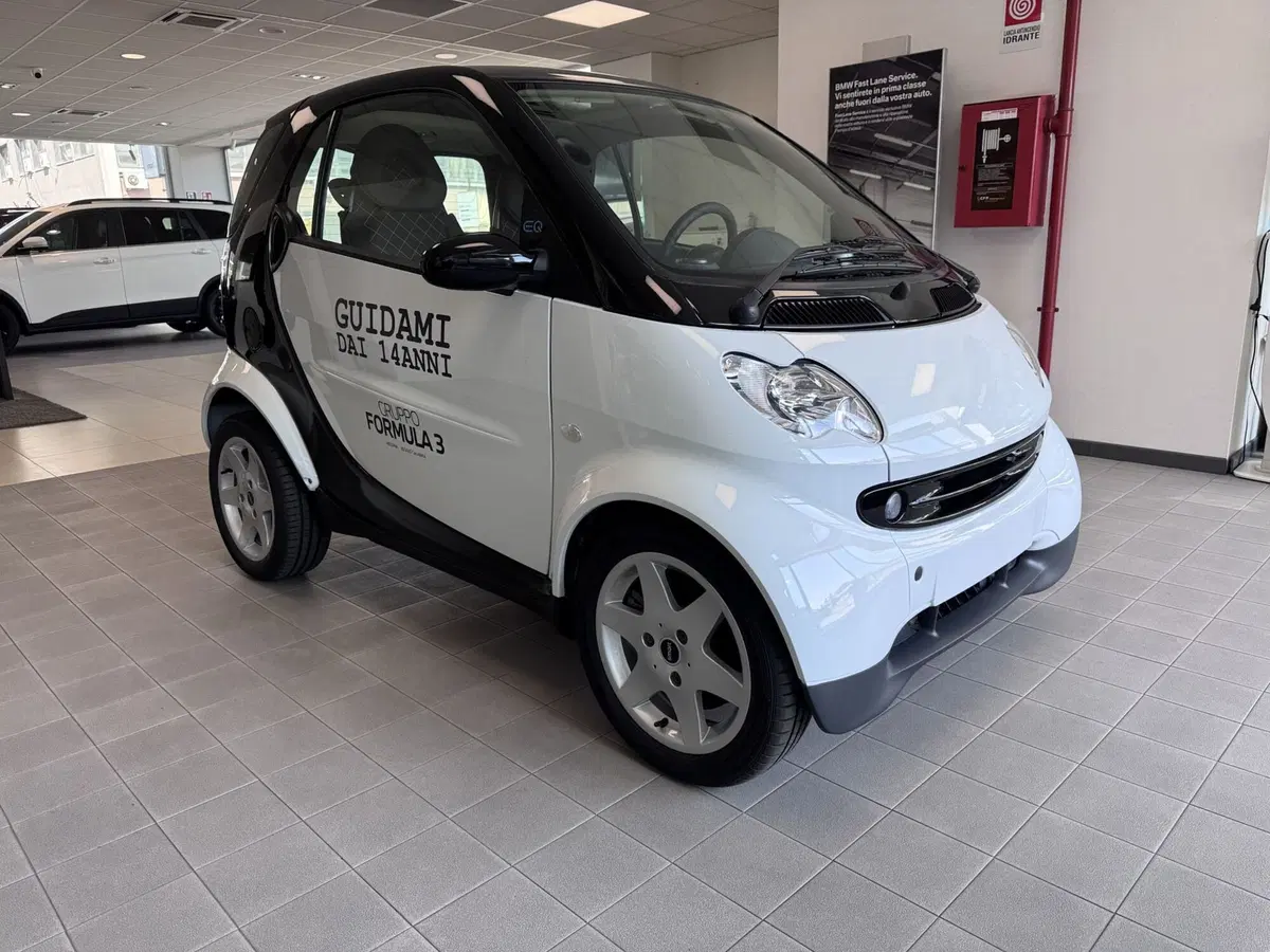 smart Fortwo nuova a Messina (2)