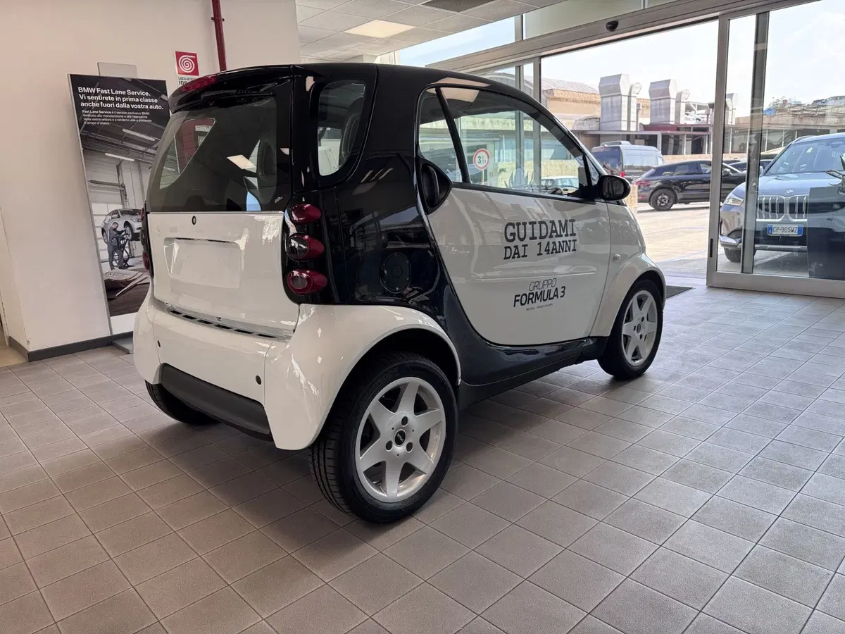 smart Fortwo nuova a Messina (3)