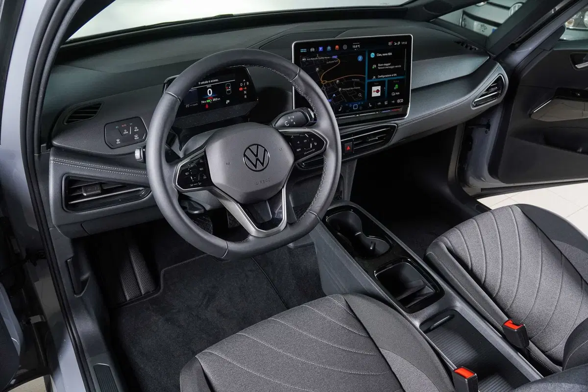 Volkswagen ID.3 nuova a Perugia (14)