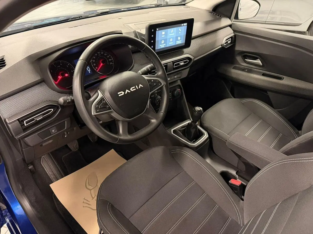 Dacia Sandero usata a Brescia (11)