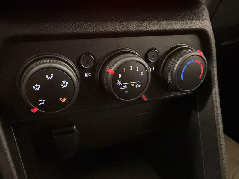 Dacia Sandero usata a Brescia (17)