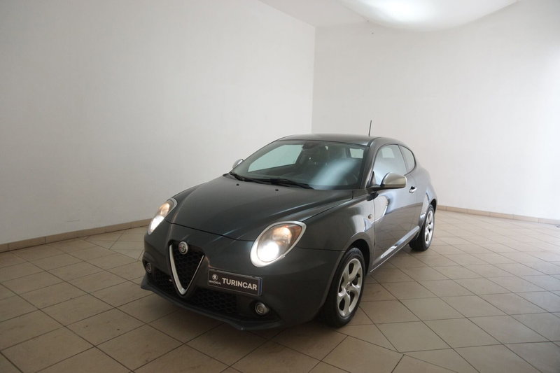 Alfa Romeo MiTo usata a Torino (18)