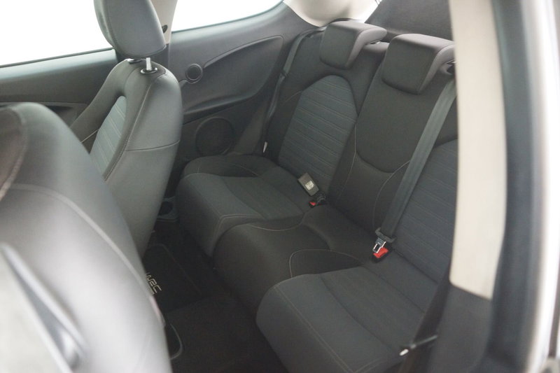 Alfa Romeo MiTo usata a Torino (8)