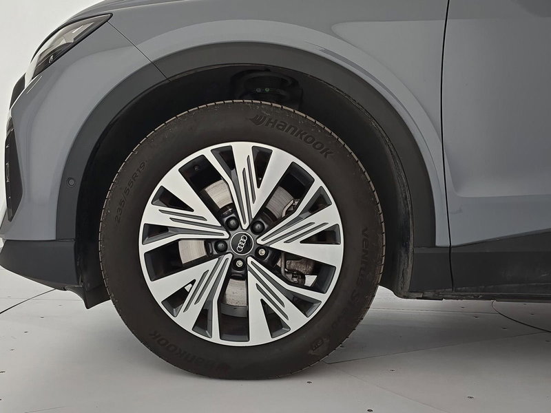 Audi Q4 usata a Asti (7)