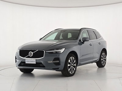 Volvo XC60 2.0 b4 Core auto del 2022 usata a Alessandria