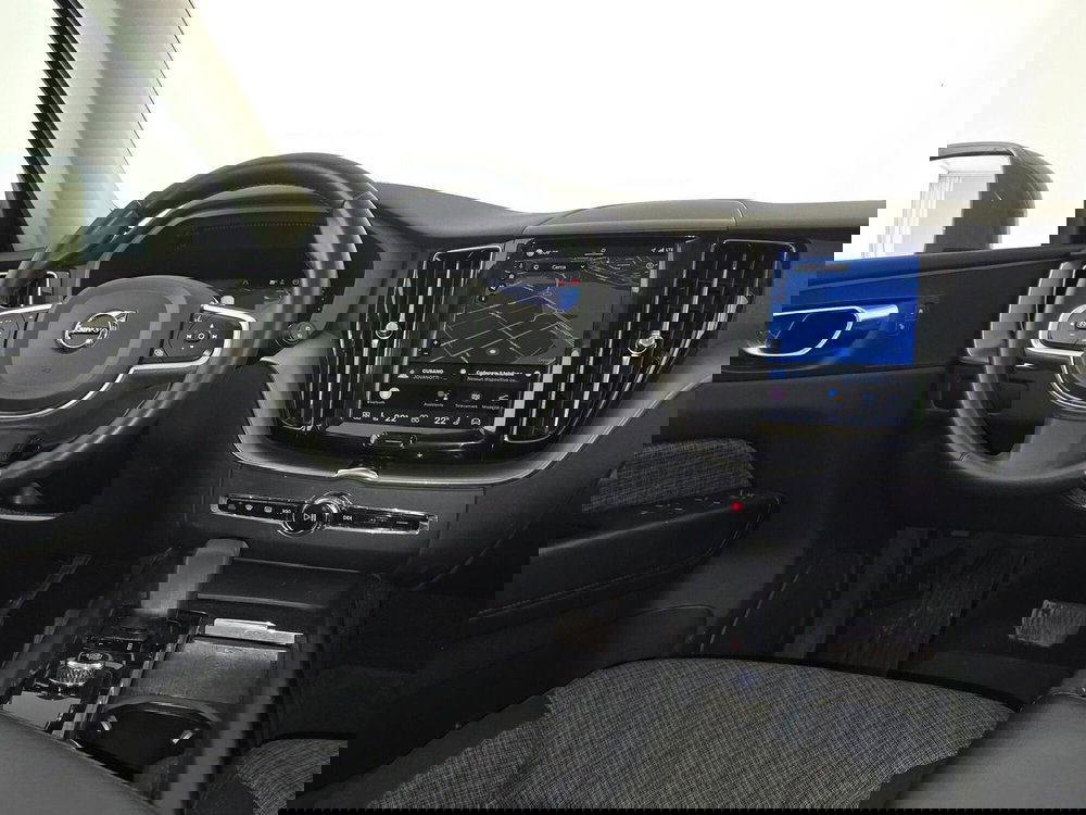 Volvo XC60 usata a Alessandria (10)