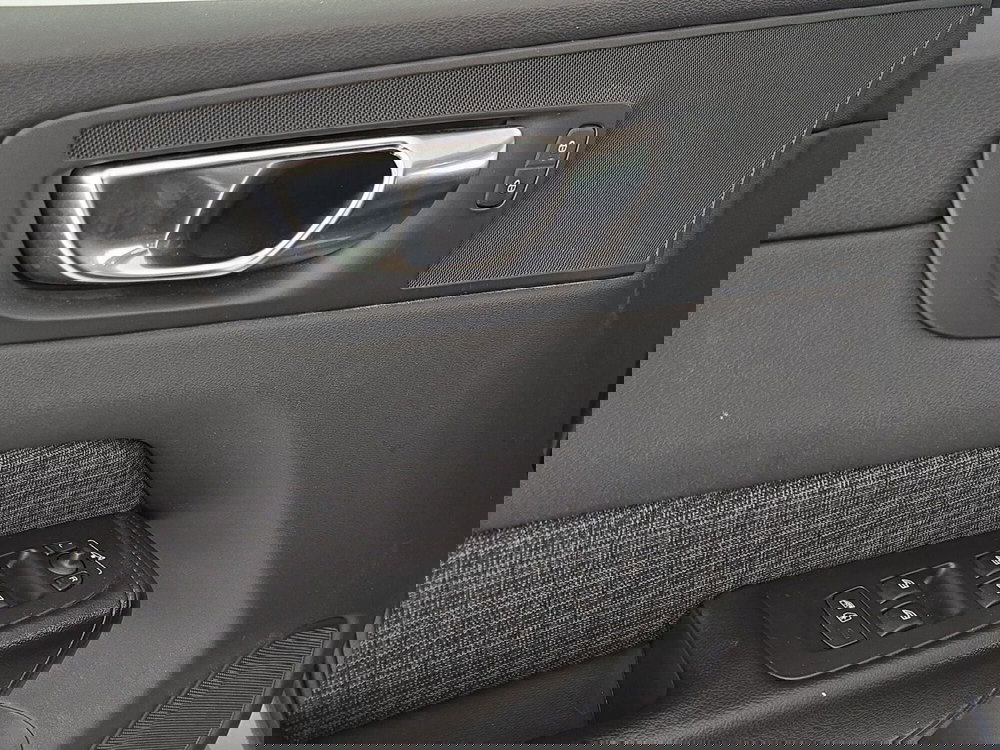 Volvo XC60 usata a Alessandria (16)