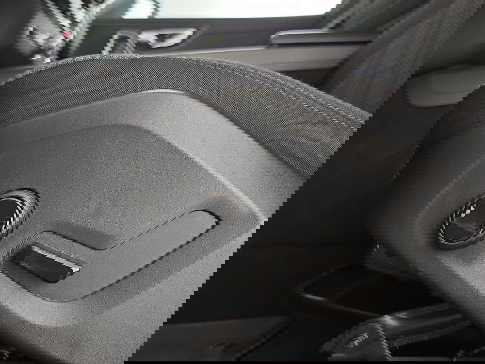 Volvo XC60 usata a Alessandria (17)