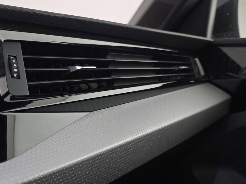 Audi A1 allstreet usata a Alessandria (16)