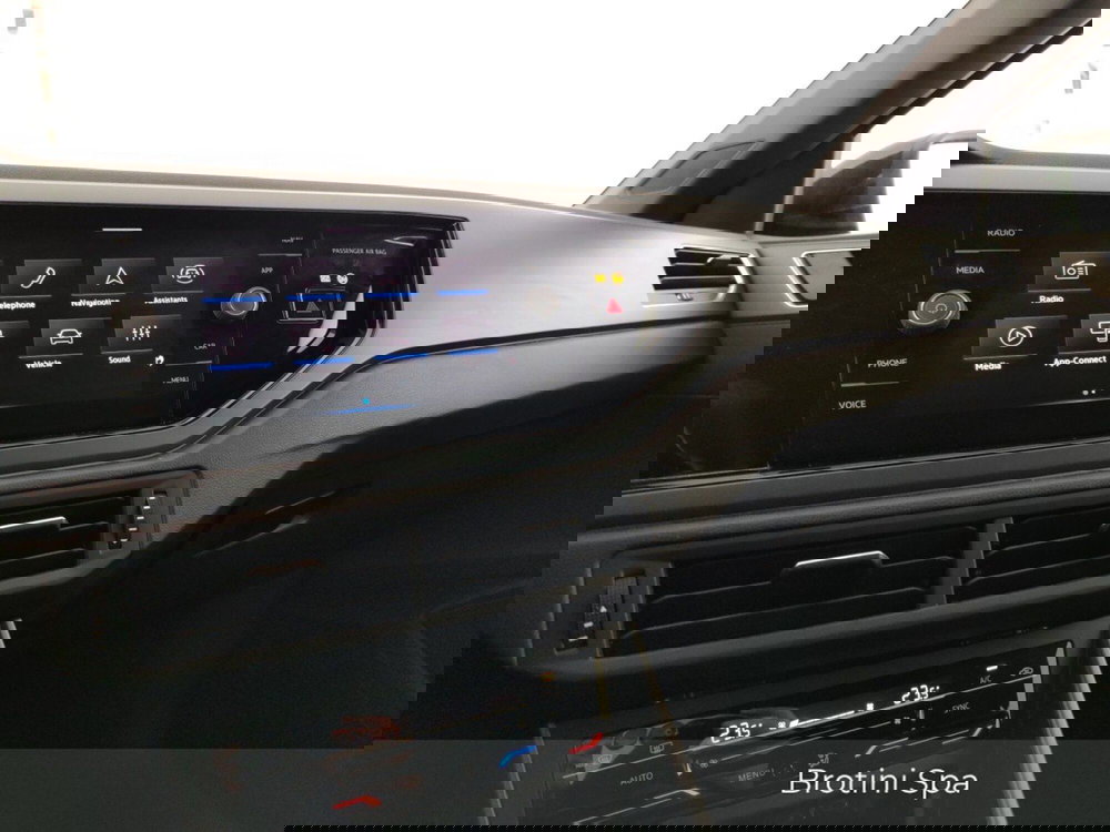 Volkswagen Taigo usata a Massa-Carrara (12)