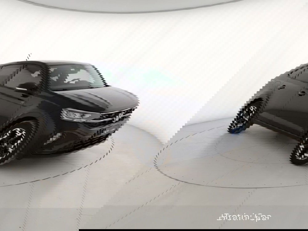 Volkswagen Taigo usata a Massa-Carrara (4)