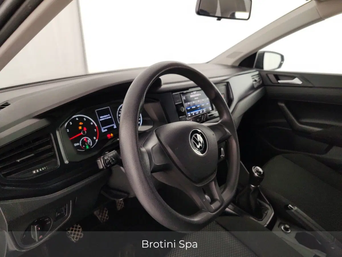 Volkswagen Polo usata a Massa-Carrara (8)