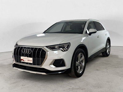 Audi Q3 35 TDI quattro S tronic Business Advanced del 2024 usata a Nola