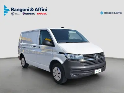 Volkswagen Veicoli Commerciali T6.1 Transporter 32 2.0 tdi 150cv kombi Business p.c. dsg7 del 2021 usata a Castegnato
