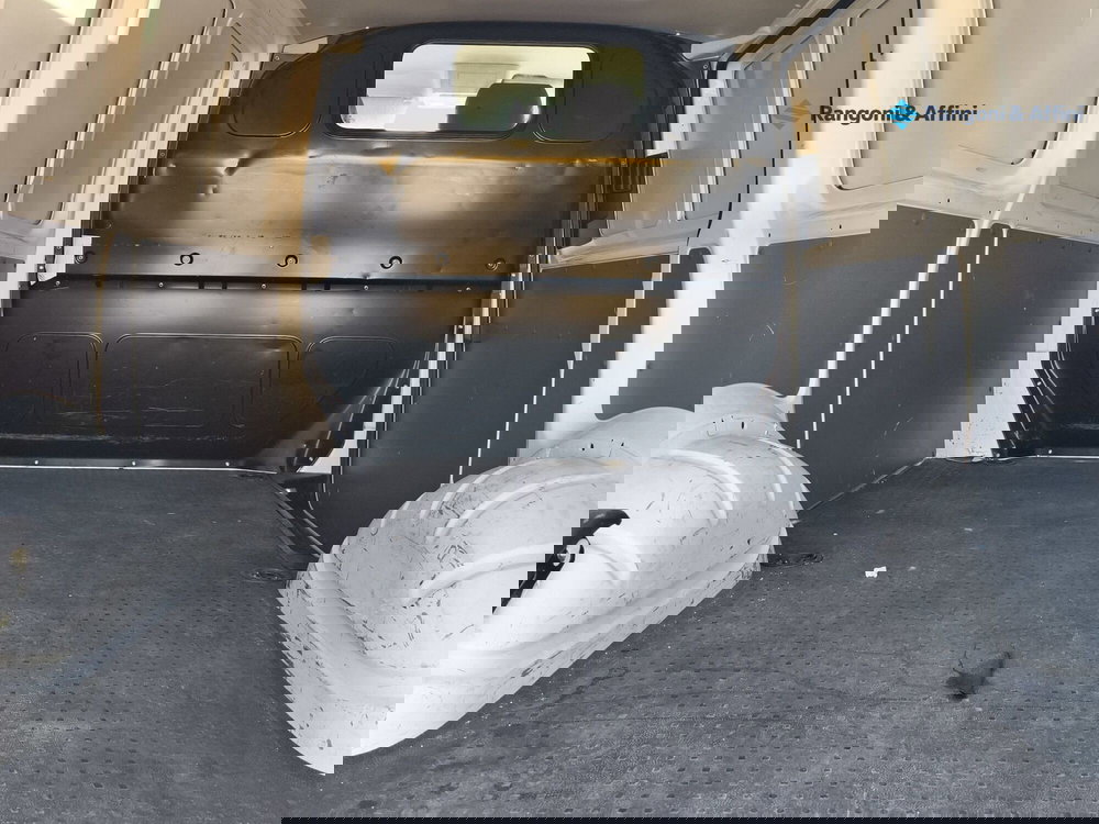 Volkswagen Veicoli Commerciali T6.1 usata a Brescia (15)