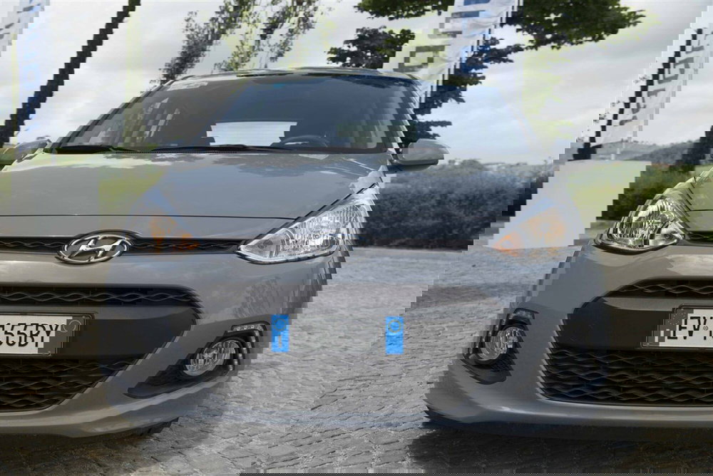 Hyundai i10 usata a Palermo (7)