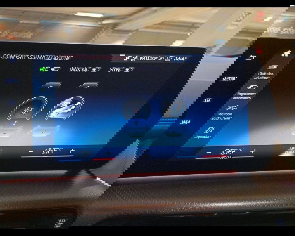 BMW Serie 2 Active Tourer usata a Napoli (17)