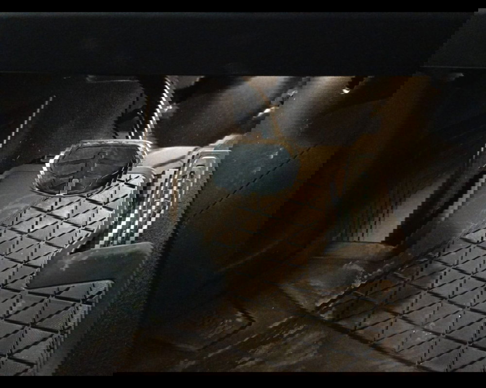 BMW Serie 2 Active Tourer usata a Napoli (20)