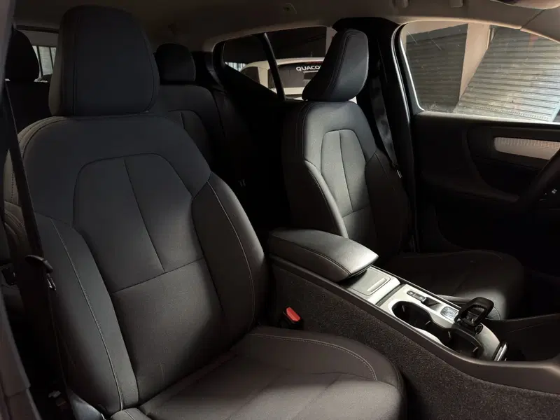 Volvo XC40 usata a Milano (19)
