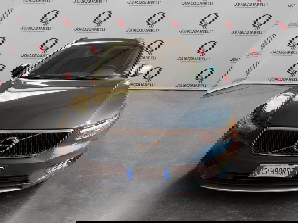 Volvo XC40 usata a Milano (2)