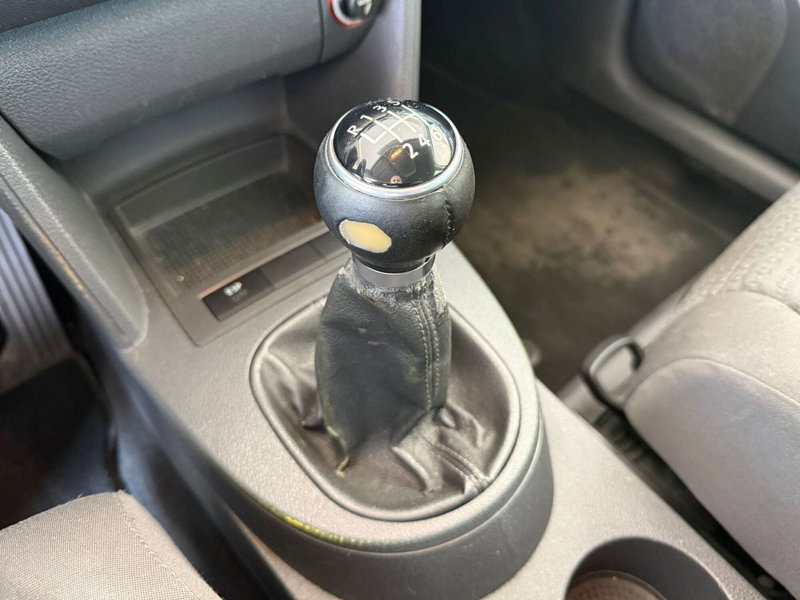 Volkswagen Touran usata a Brescia (14)