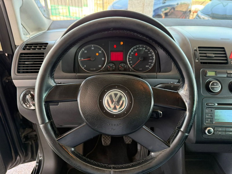 Volkswagen Touran usata a Brescia (7)