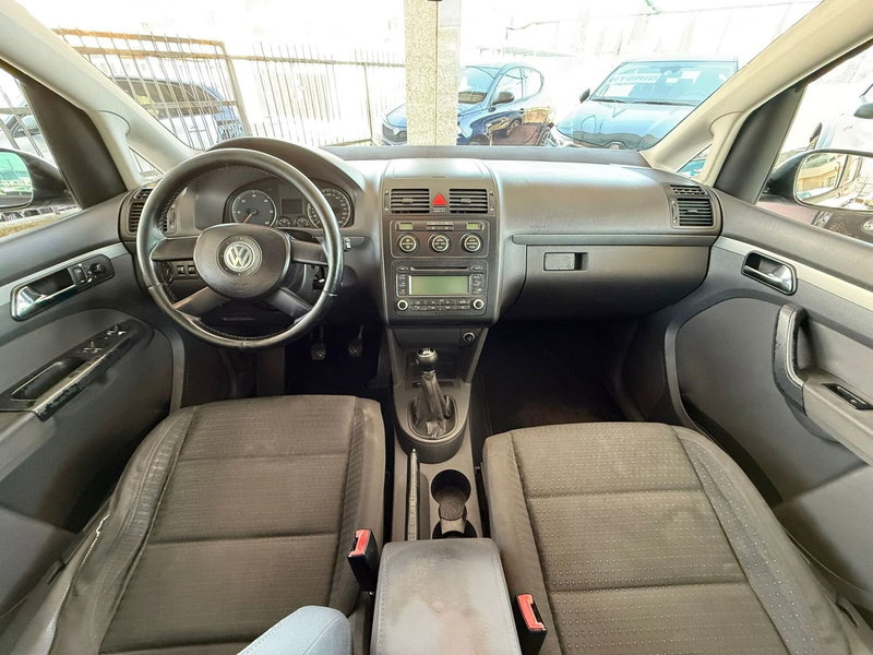 Volkswagen Touran usata a Brescia (8)