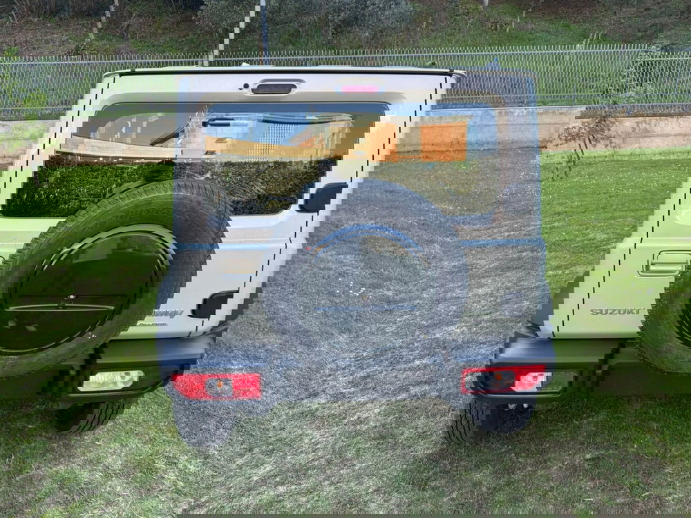 Suzuki Jimny nuova a Salerno (11)