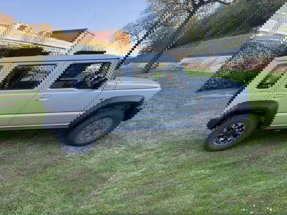 Suzuki Jimny nuova a Salerno (13)