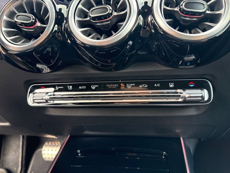 Mercedes-Benz EQB usata a Firenze (14)