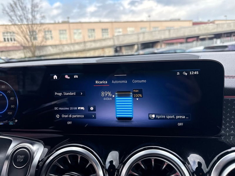 Mercedes-Benz EQB usata a Firenze (18)