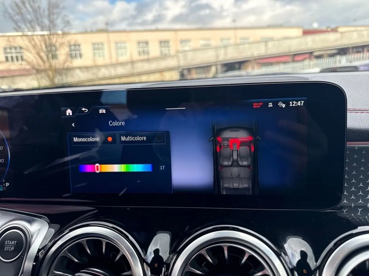 Mercedes-Benz EQB usata a Firenze (19)