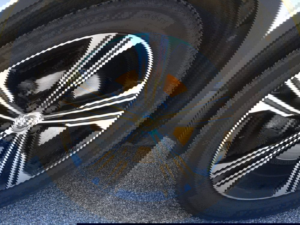 Volvo XC40 usata a Cuneo (6)