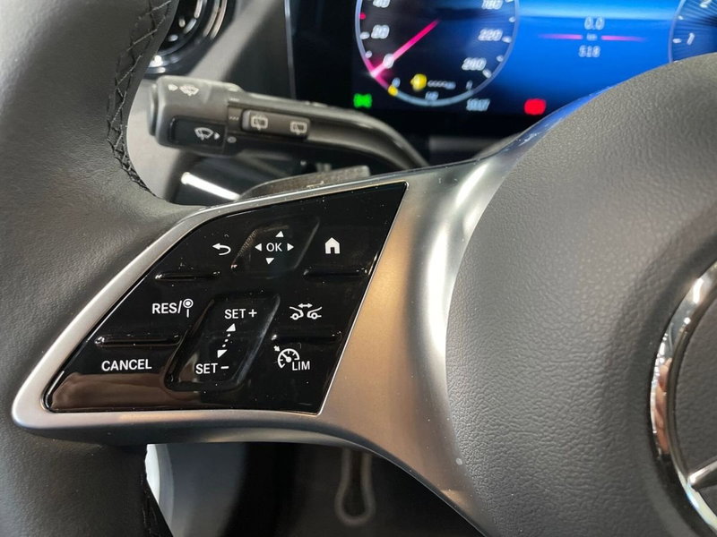 Mercedes-Benz GLA SUV usata a Firenze (18)