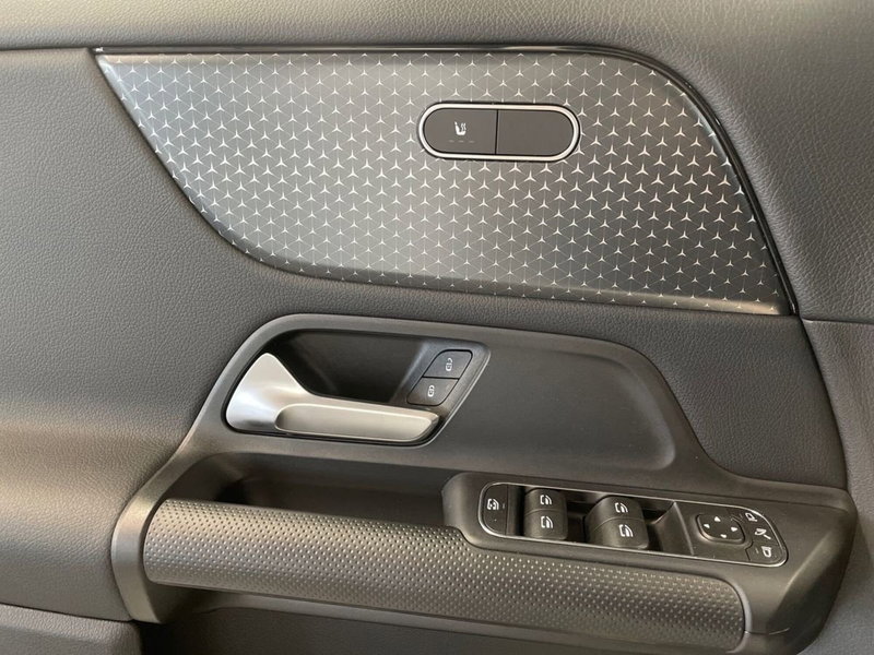 Mercedes-Benz GLA SUV usata a Firenze (19)