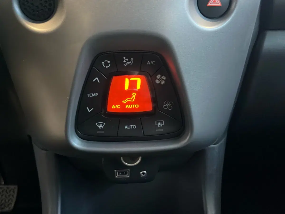 Toyota Aygo usata a Vicenza (15)