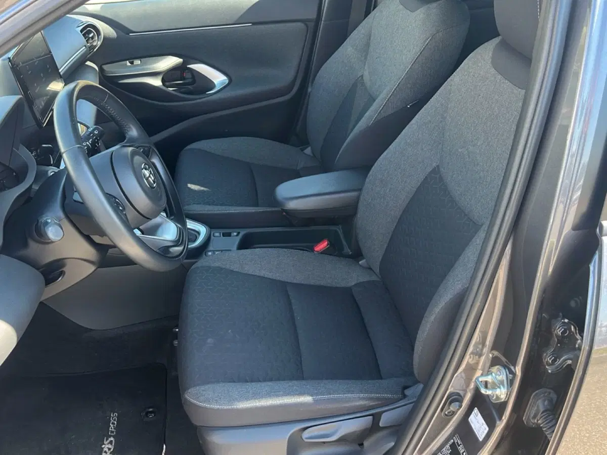 Toyota Yaris Cross usata a Vicenza (10)