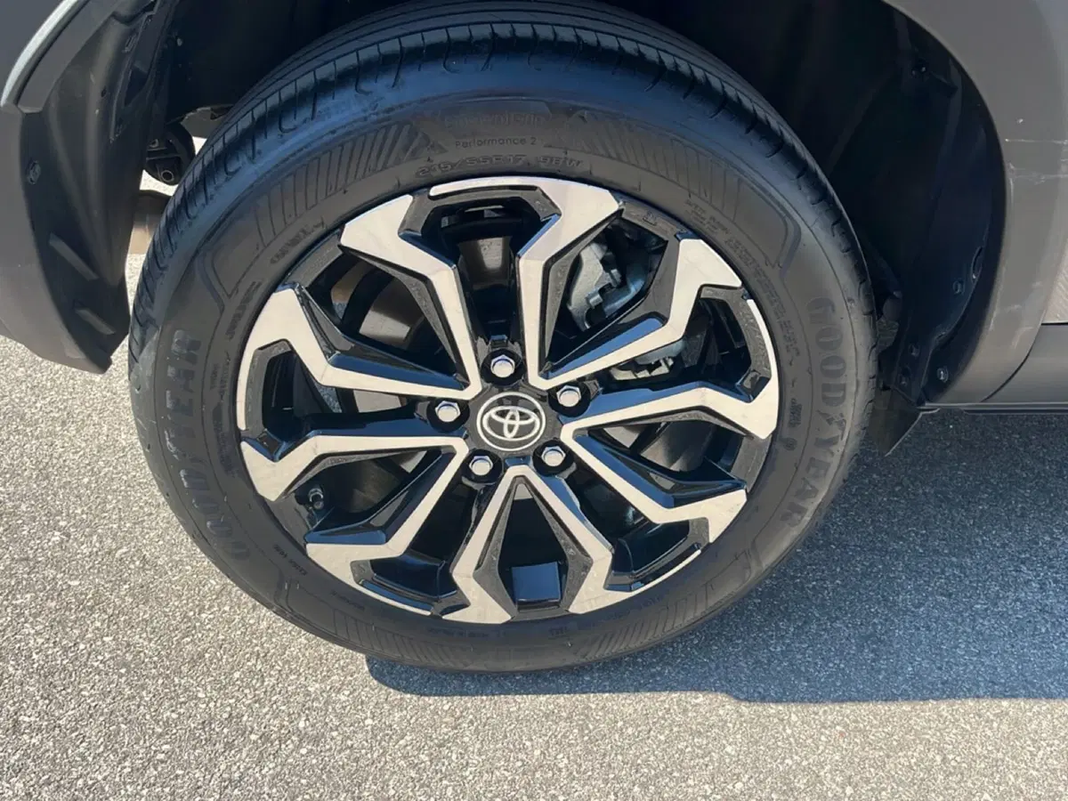 Toyota Yaris Cross usata a Vicenza (17)