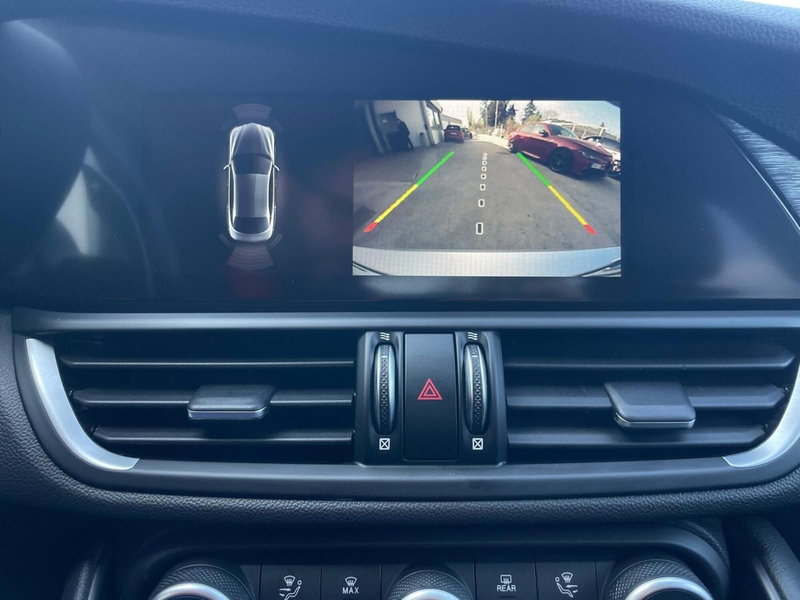 Alfa Romeo Giulia usata a Ancona (14)